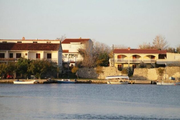 Apartments and rooms with parking space Nin Zadar - 5805 - Photo5
