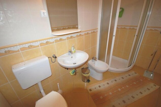 Apartment & Room Mira - Photo5