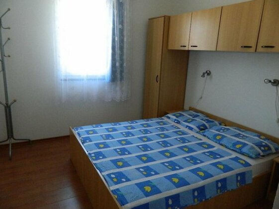 Apartments Skender Njivice - Photo3