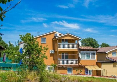 Apartment Complex Vanessa with Shared Pool in Nova Vas