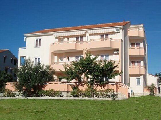 Apartments Meri Novalja - Photo3