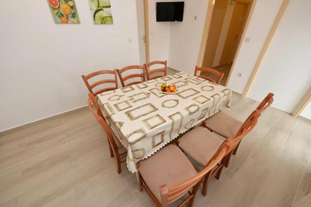 Apartments Nelly - Photo4