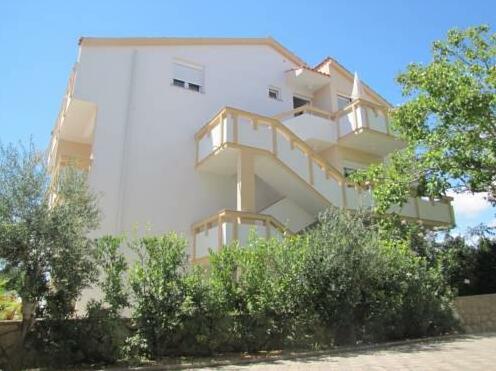 Apartments Novalja - Photo4
