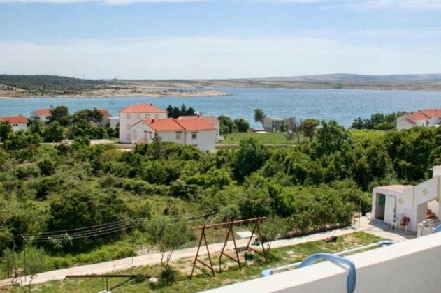 Apartments with a swimming pool Caska Pag - 3085 - Photo3