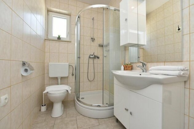 Bory 2 centrally located ap for 5 - Photo4