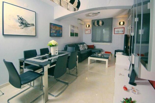 Holiday Home Residence Lavanda - Photo3