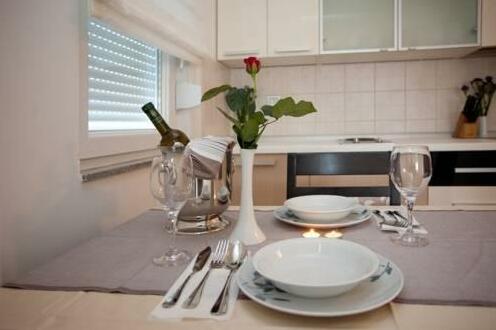 Maja Summer Residence - Photo4