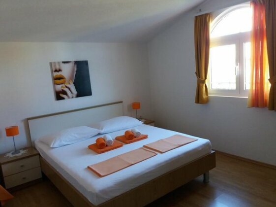 Apartments Ljube - Photo3