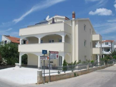 Apartments Villa Filip