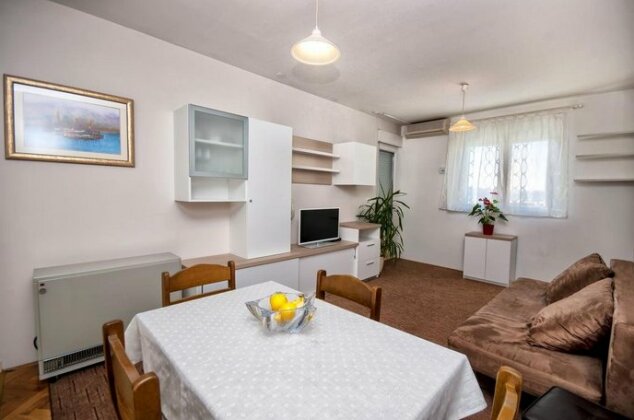 Adria - Photo5