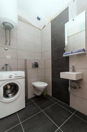 Ante Modern Apartment - Photo2