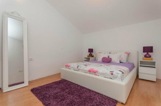 Ante Modern Apartment - Photo3