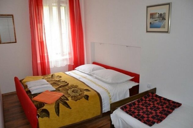 Apartment Pasko Omis - Photo4