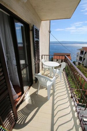 Apartments Ani Omis Split-Dalmatia County - Photo4