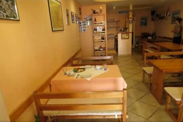 Apartments Ankica Omis - Photo5