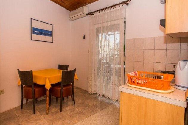 Apartments Fortuna Omis - Photo4