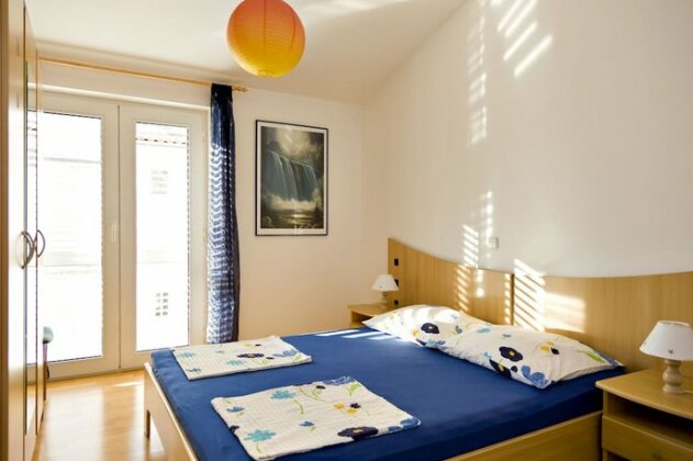 Apartments Milena Omis - Photo3