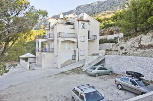 Apartments Pusic - Photo2