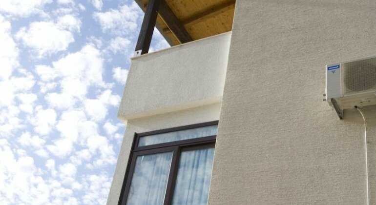 Ella Apartments Omis - Photo2