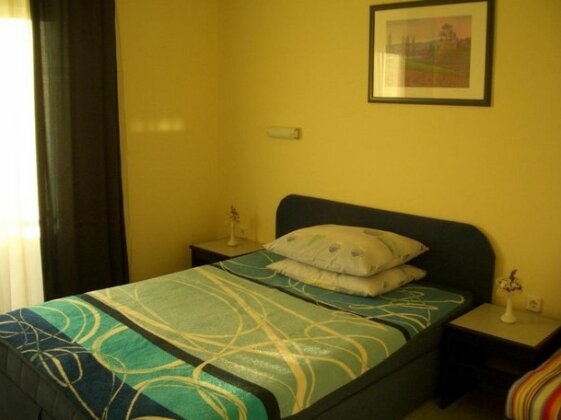 Guest House Star Omis - Photo5