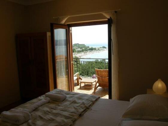 Holiday home Flora Omis - Photo5