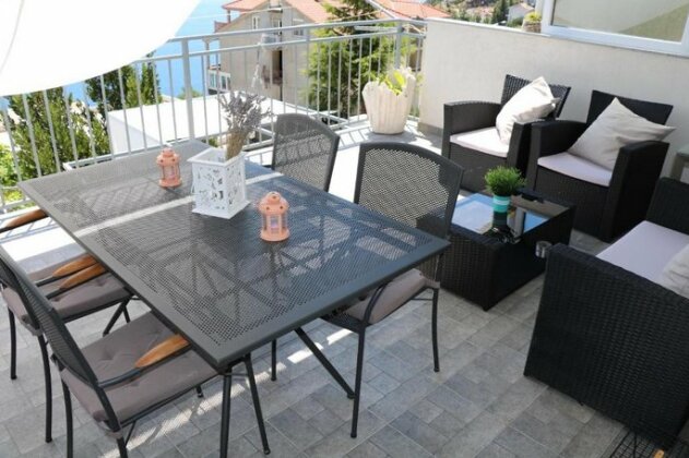 Holiday Home Martina Omis - Photo4