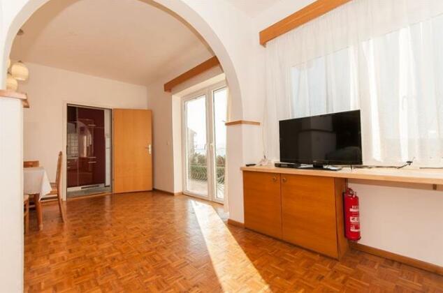 Holiday Home Villa Marin - Photo2