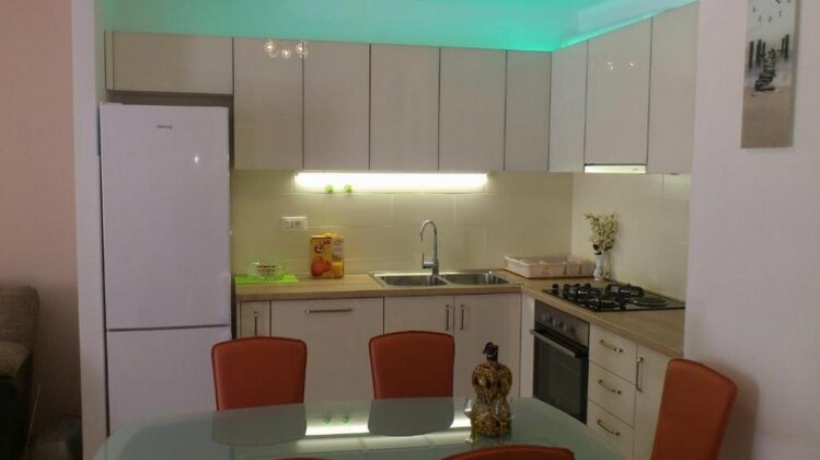 Modern apartment Sani - Photo3