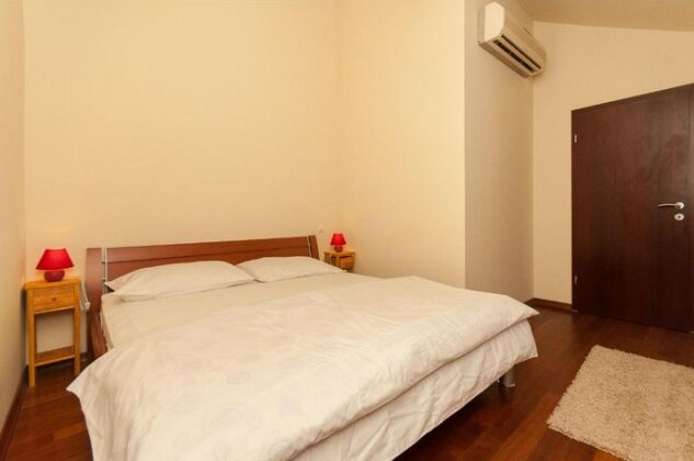 Modern new flat next to river Cetina - Photo3