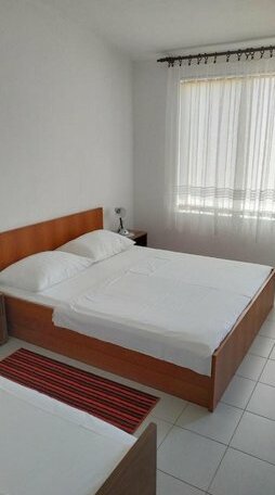Studio Apartment Danica Omis - Photo5