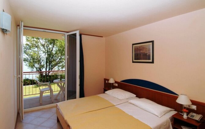 Tourist Settlement Brzet Hotel Omis - Photo4