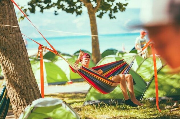 Ultra Europe Official Campsite Beachville Galeb Camp - Photo5