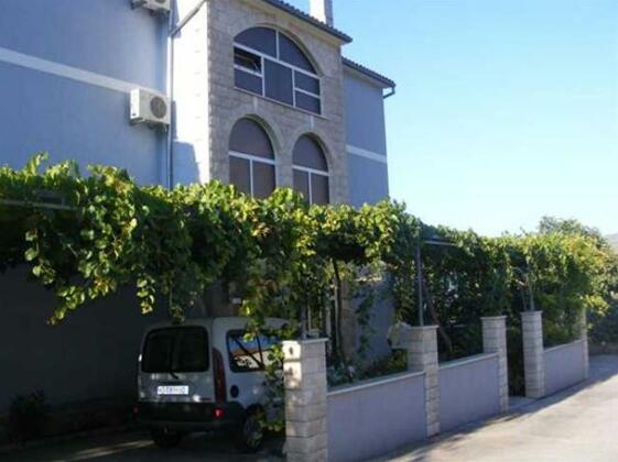 Apartments Antonia - Photo2