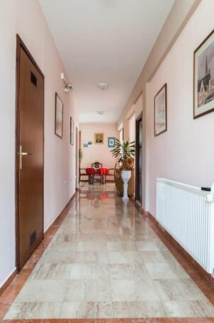 Apartments&Rooms Villa Ivanic - Photo3
