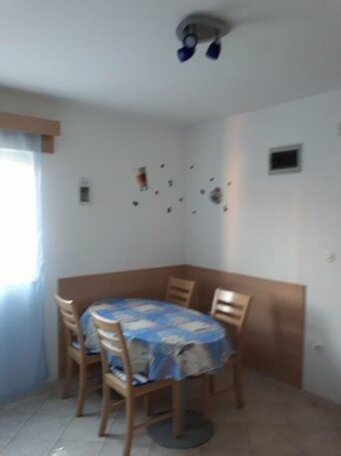 Apartments Bambi - Photo4