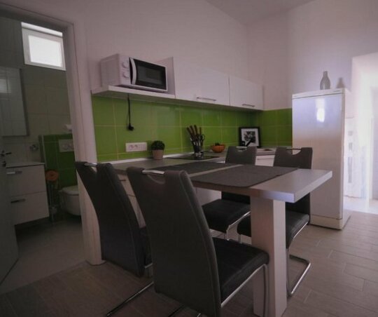 MacAdams Apartments - Photo4