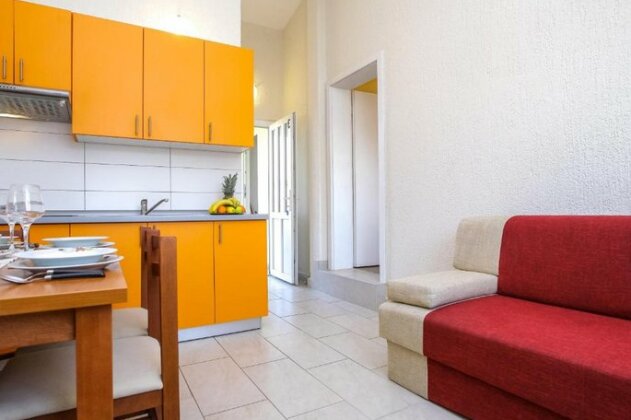 Apartments Zuta Kuca - Photo4