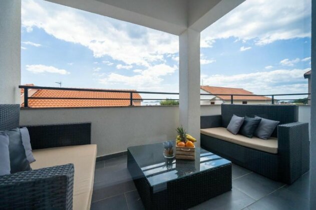 Holiday Apartments Amarilis - Photo4