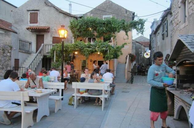Holiday Home Mirta - Photo5