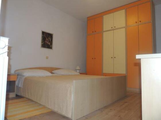 Apartment B I G - Photo2