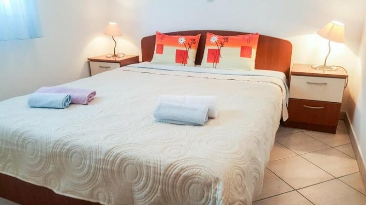Apartment Stef Punta Skala - Photo5