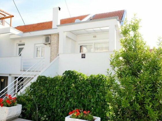 Apartments Juraj Petrcane - Photo2