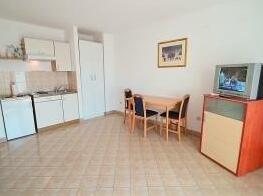 1 Room Studio 31 M2 Inh 34070 - Photo2