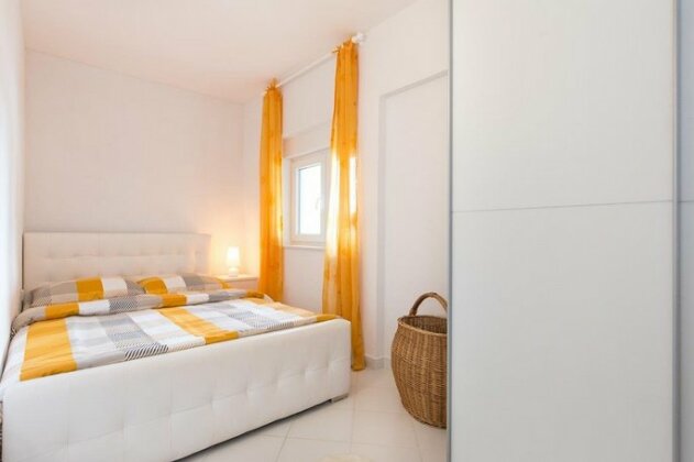 Apartments Bernarda Pinezici - Photo3