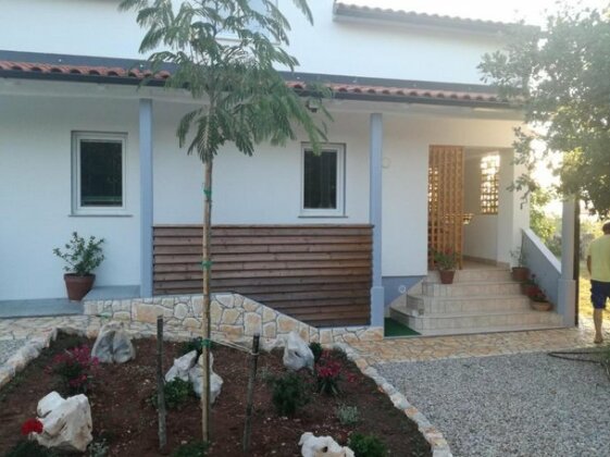 Apartments Milena Pinezici - Photo2