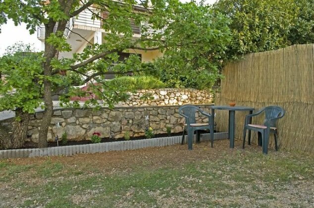 Guest House Alex Pinezici - Photo4