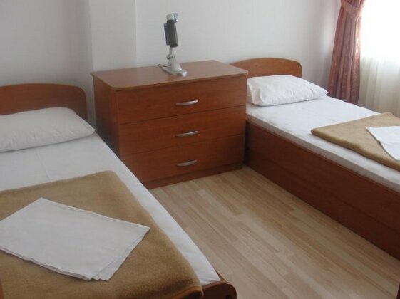 Apartments Pirovcanka - Photo5