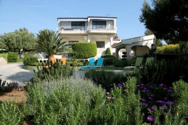 Apartments Villa Punta Royal - Photo2