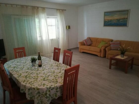 Holiday Home Relax Pirovac - Photo5