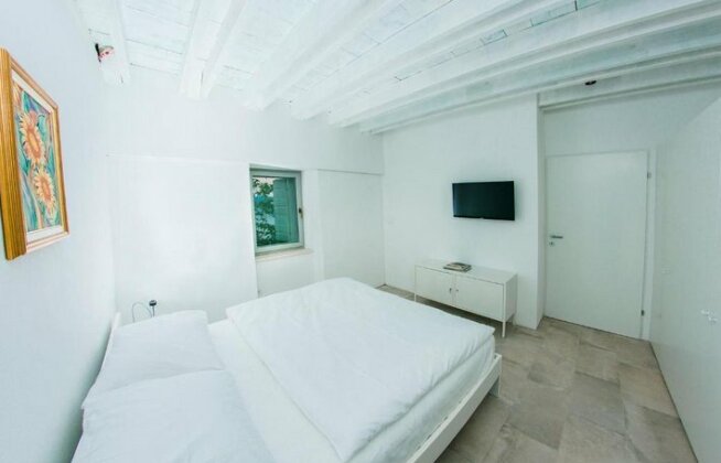 Beautiful Sea front Holiday Home - Photo3